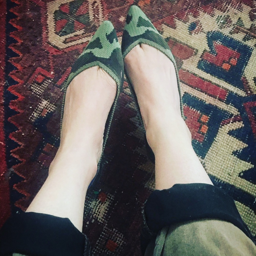 Rothy’s khaki green camo point flats size 8
